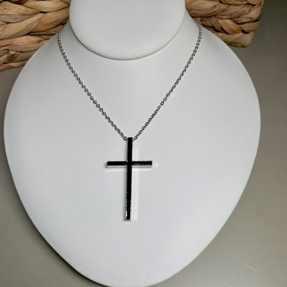 Black and Silver Tone Simple Cross Necklace, on  20”-22” chain. - Picture 3 of 12